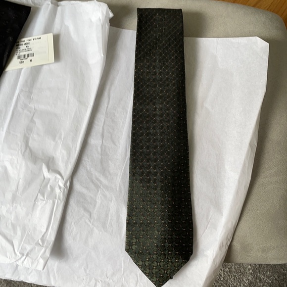 gucci tie - Picture 1 of 2